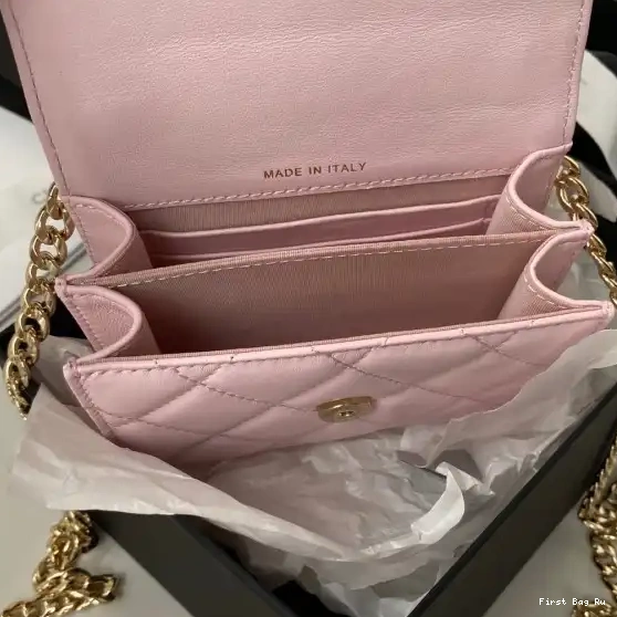 First Bag Ru WITH CHAIN CHANEL CHANELUTCH 0518